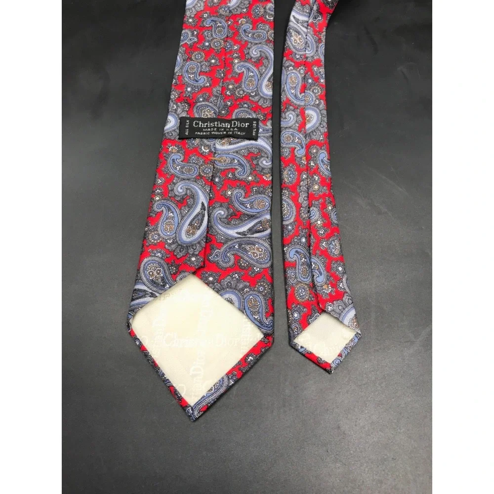 Dior christian neck